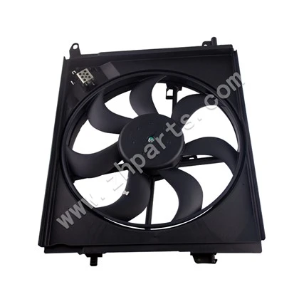 Renault için 241819674R Araba Parçaları Araba Su Deposu Elektronik Fan